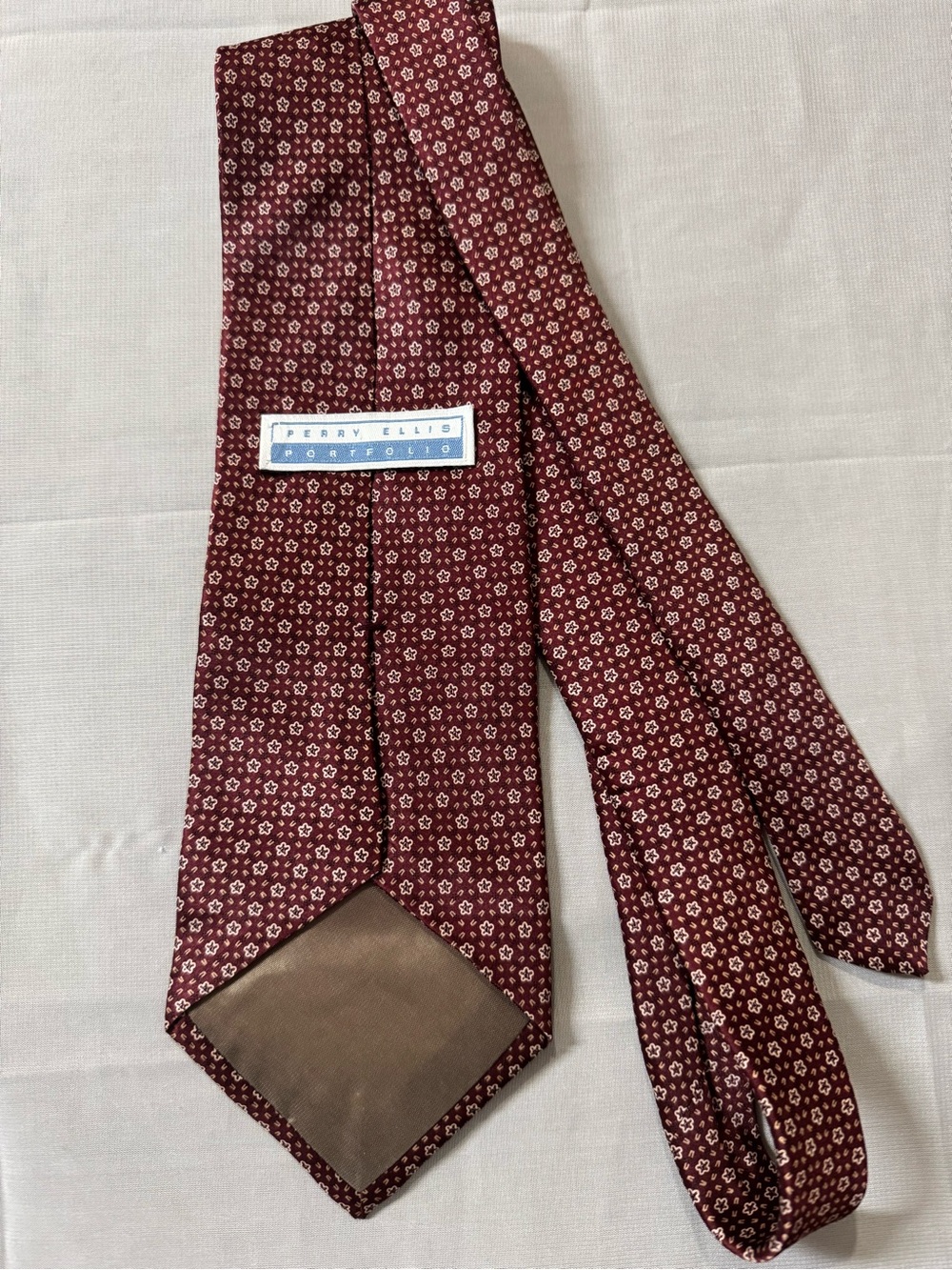 👔 Vintage Perry Ellis Portfolio Classic nostalgic 70’s 80’s Burgundy Tie / EUC